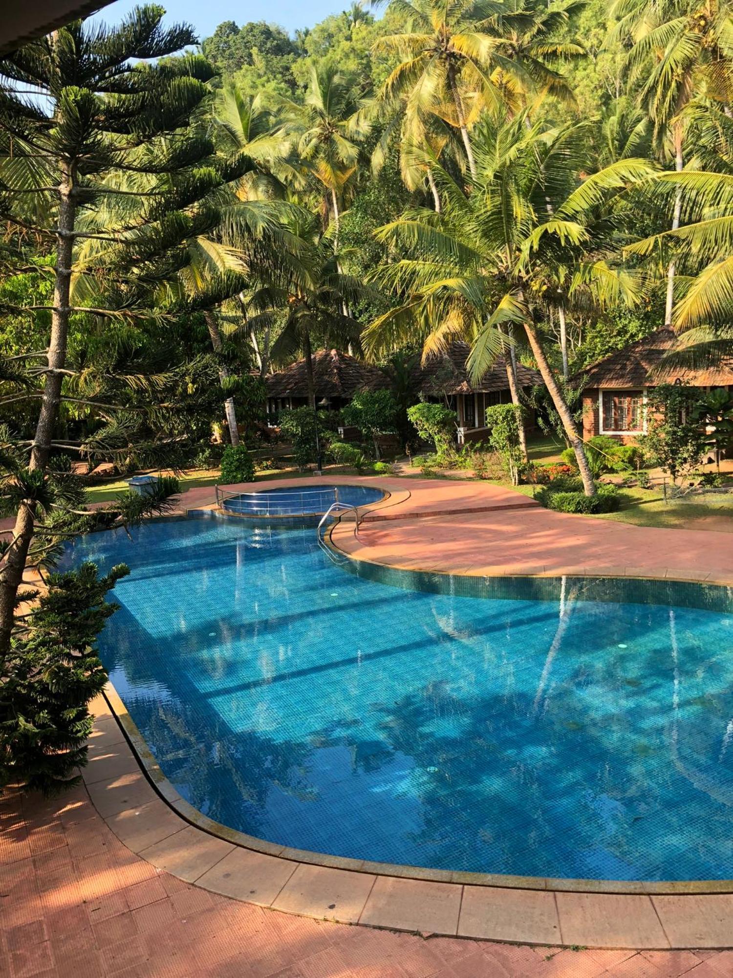 קובאלאם Abad Harmonia Ayurvedic Beach Resort מראה חיצוני תמונה