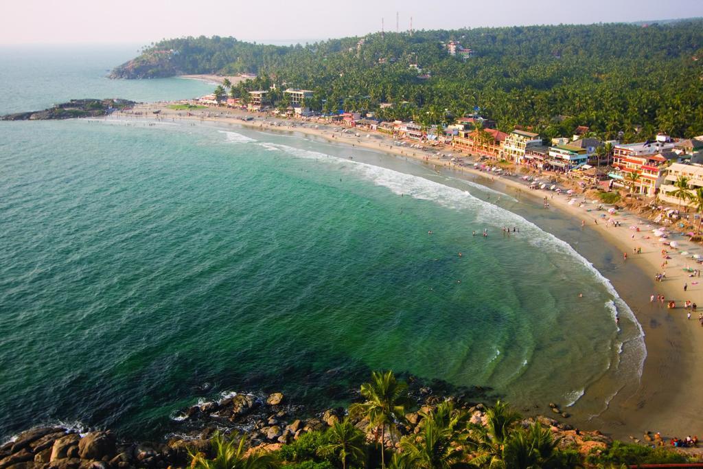 קובאלאם Abad Harmonia Ayurvedic Beach Resort מראה חיצוני תמונה
