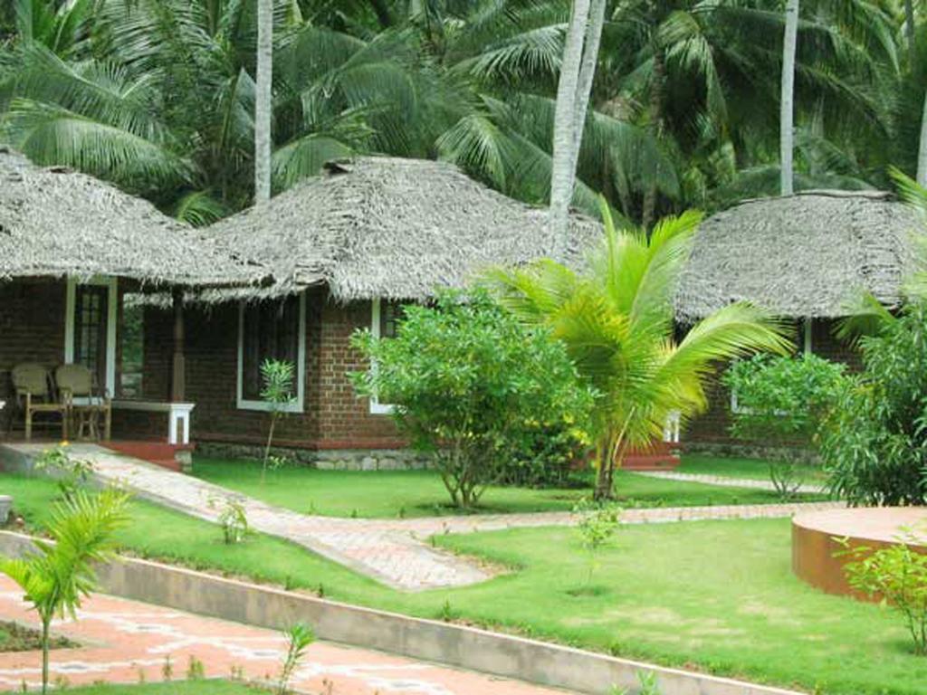 קובאלאם Abad Harmonia Ayurvedic Beach Resort מראה חיצוני תמונה